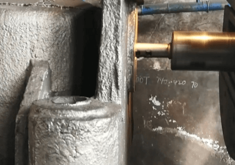 Boring Holes for Cast Steel (or nodular cast iron) Oil Cylinder